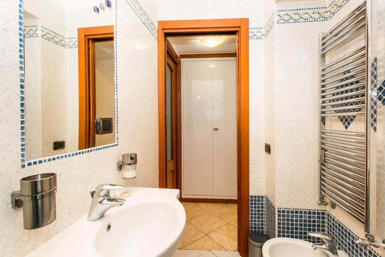 Piazza Bengasi Cozy Apartment ตูริน ภายนอก รูปภาพ